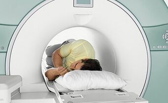 Façons de diagnostiquer l'ostéochondose cervicale